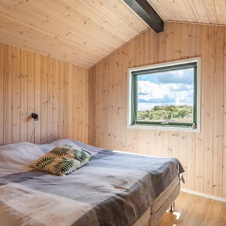 Ernavej 4a, Lovely For Rent In The First Dune Row * Løkken